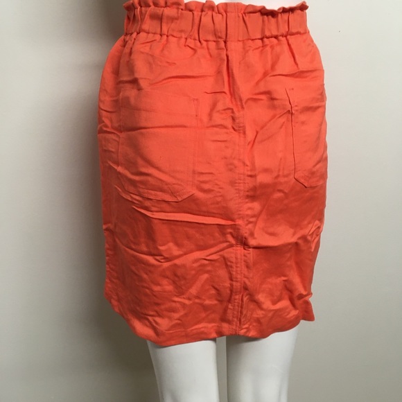 New Banana Republic skirt. - Picture 4 of 6